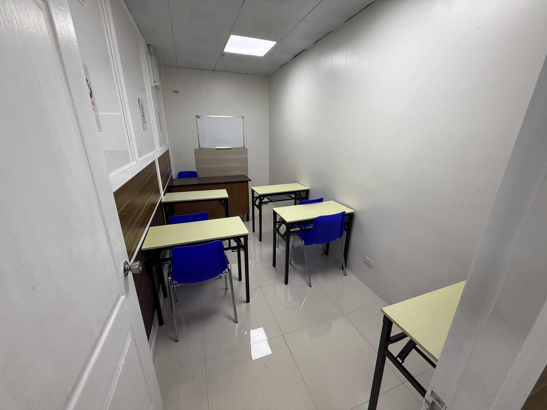 Royal J Campusの少人数学習スペース